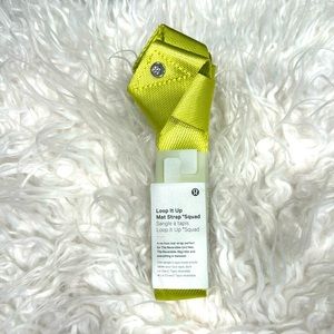 New with tag Loop It Up Mat Strap squad